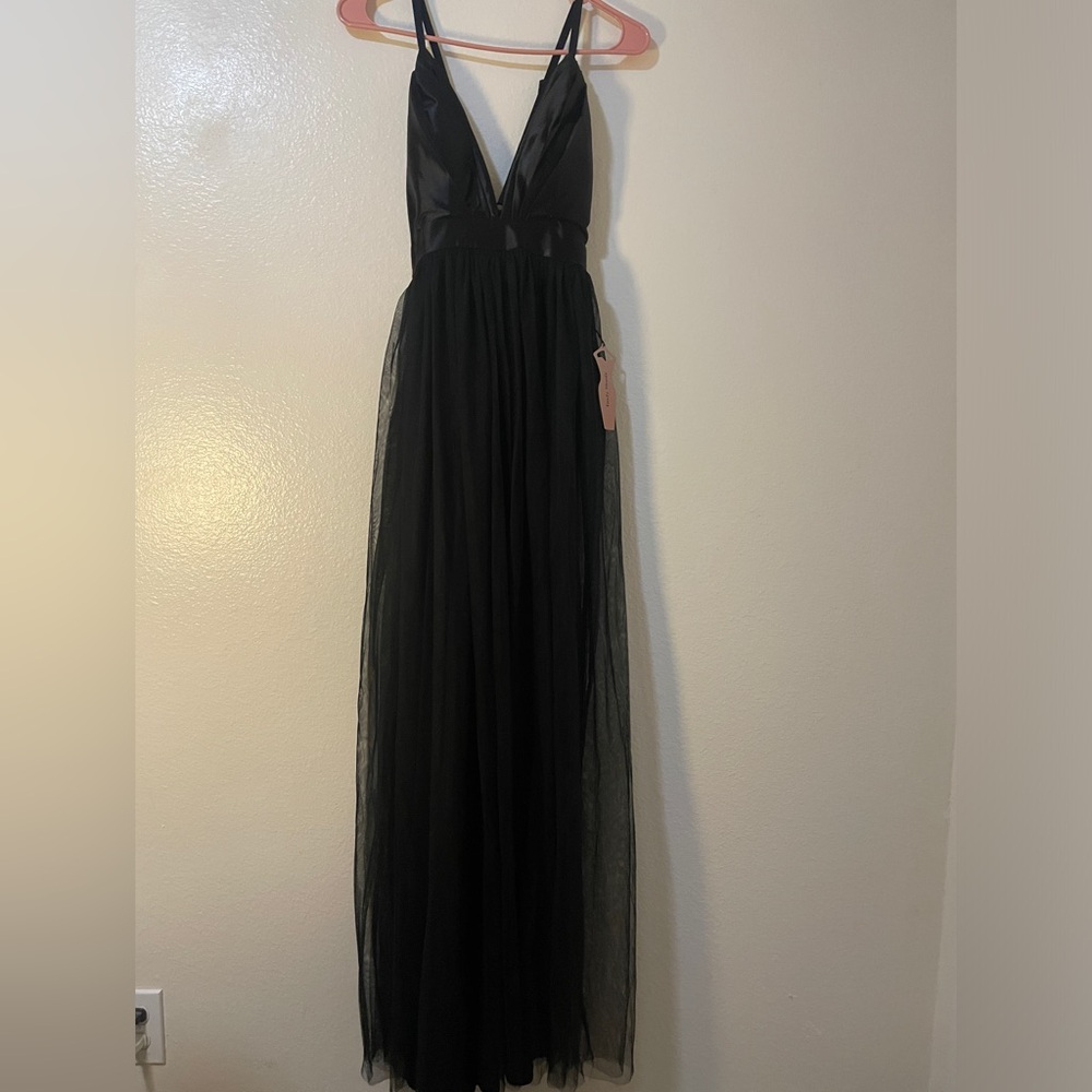 Haute Monde Elegant Black Maxi Dress